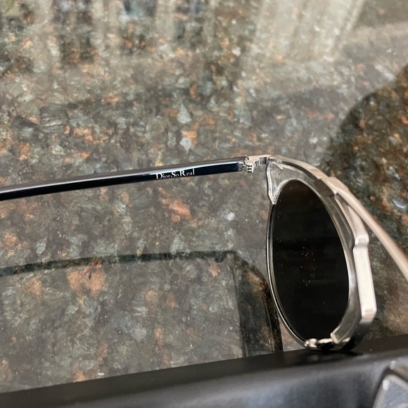 Real Dior Sunglasses - Picture 4 of 8